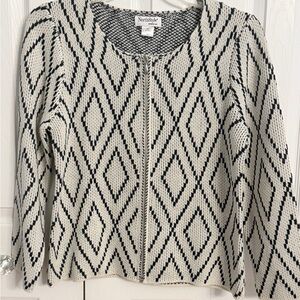 NorthStyle Navy and Cream Diamond Pattern Sweater Sz M  with Zipper EUC CZ